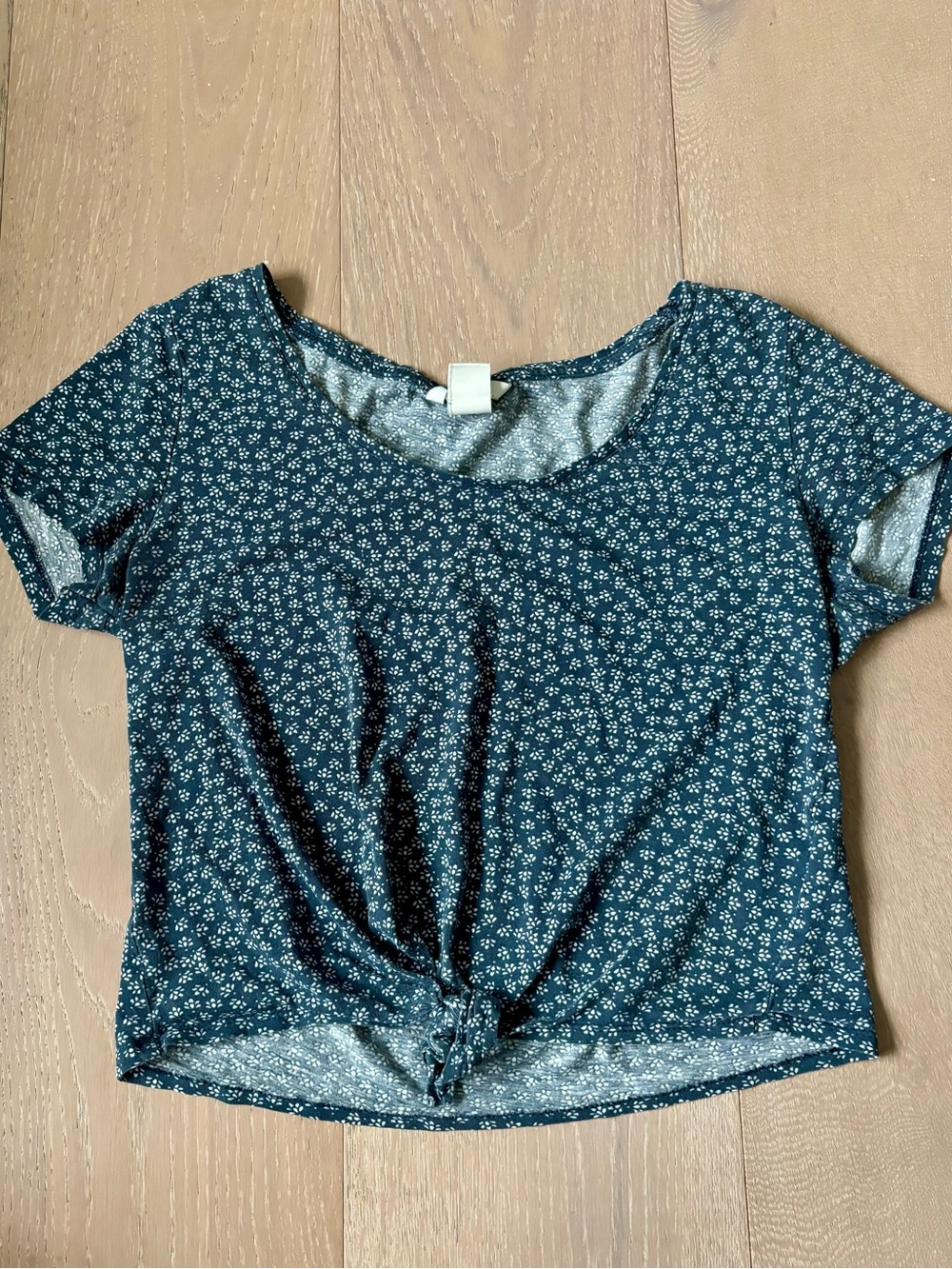Floral tie front shirt from H&M size XS